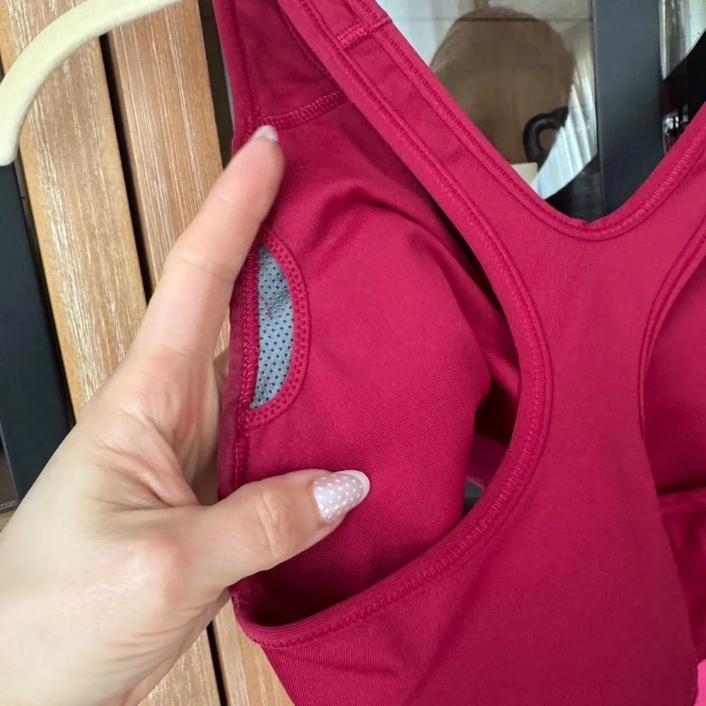 Nike Dri-Fit sports bra racerback burgundy logo tank workout top pink